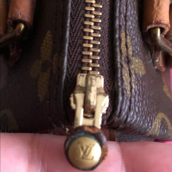 Louis Vuitton Mini Speedy - Picture 13 of 14